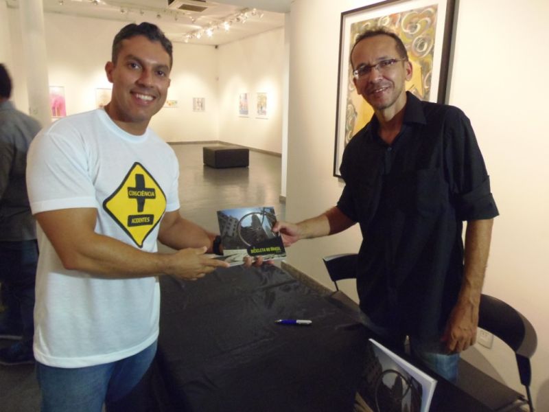 SMTT participa do lançamento do livro ‘A Bicicleta no Brasil 2015’ - SMTT Aracaju